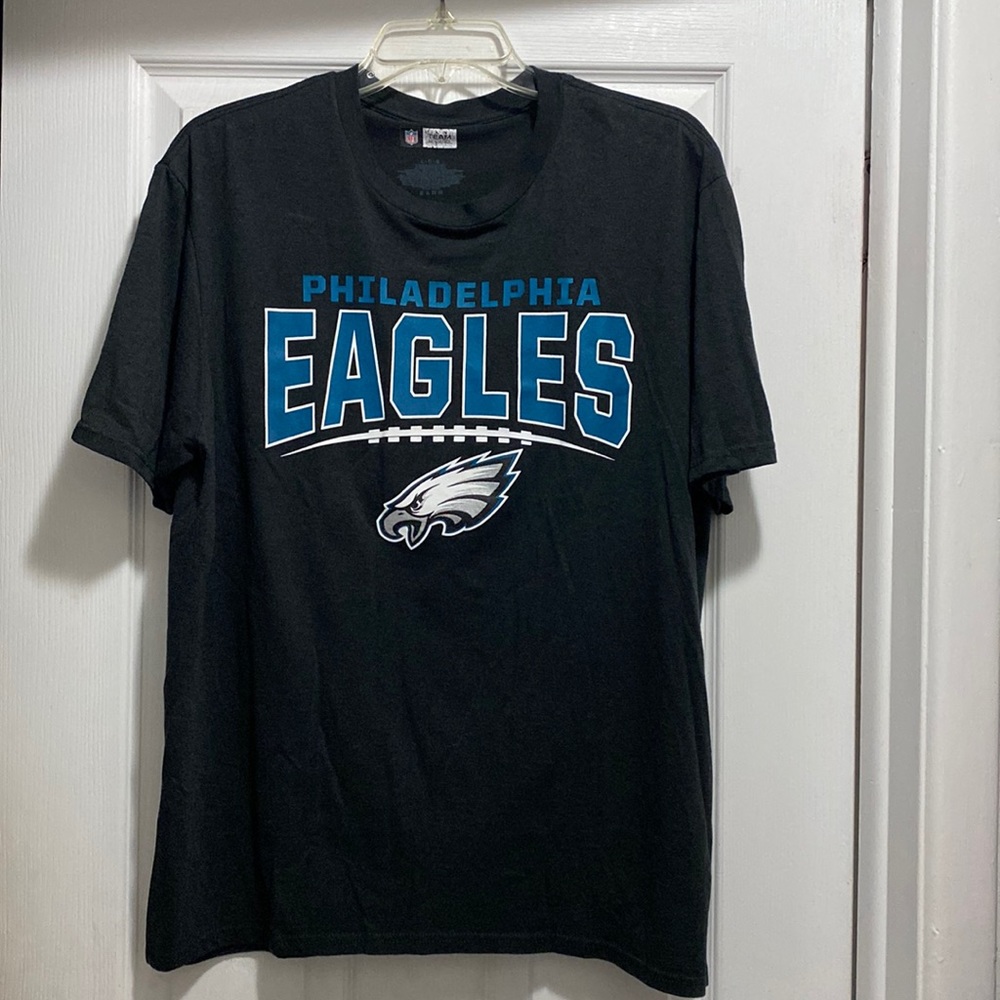 Philadelphia Eagles Tee
